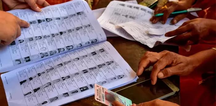 উদয়নারায়ণপুরের খিলা পঞ্চায়েতে ৫০ জনের নাম ডিলিট, বাড়ছে ক্ষোভ