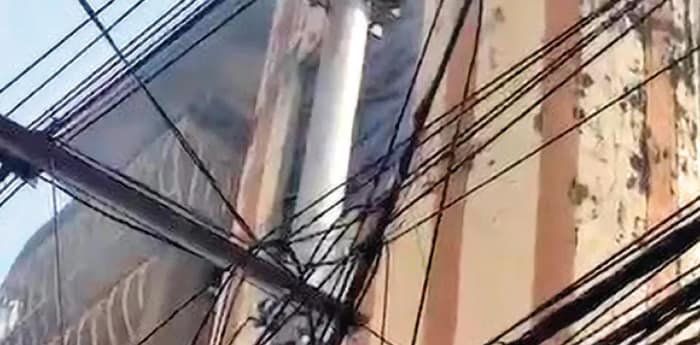 দক্ষিণ দমদম: সাতগাছিতে আবাসনের সিঁড়িতে আগুন, ঝলসে মৃত্যু মা-ছেলের
