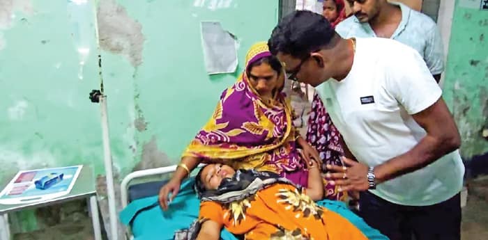 কুলতলিতে গৃহশিক্ষিকার কাছে পড়তে গিয়ে বিদ্যুৎস্পৃষ্ট ছাত্রী, জখম আরও ৩