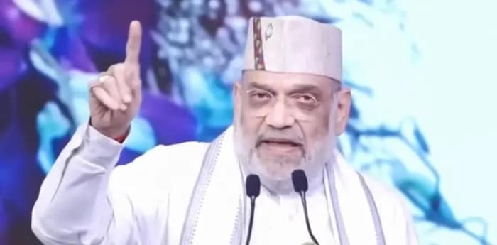 অনুপ্রবেশকারীদের রক্ষায় সর্বশক্তিদিয়ে ঝাঁপিয়ে পড়েছে কংগ্রেস, অভিযোগ অমিত শাহের