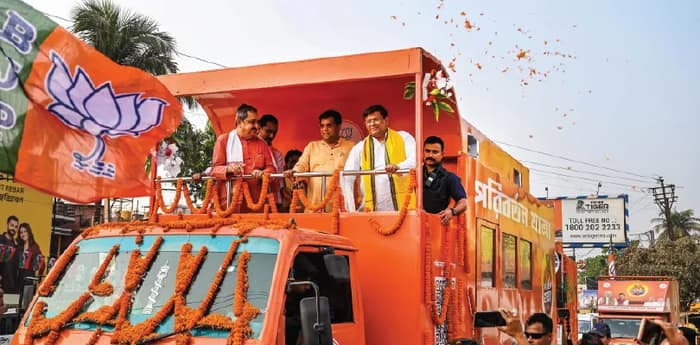 পরিবর্তন যাত্রায় বালুরঘাটে মেডিকেল কলেজের আশ্বাস দিলেন এমপি সুকান্ত
