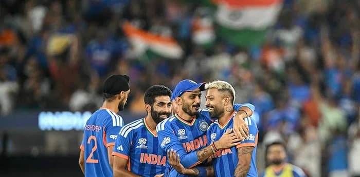 টি-২০ বিশ্বকাপে চ্যাম্পিয়ন ভারত, টিম ইন্ডিয়ার ঝড়ে উড়ে গেল কিউয়িরা
