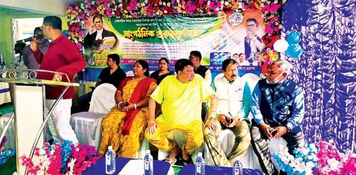 ভোটের আগে বুথ সংগঠন চাঙা করছে বসিরহাট তৃণমূল, নিয়মিত ঘরোয়া বৈঠক