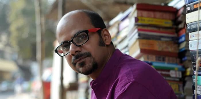 গাড়ি দুর্ঘটনা, গুরুতর আহত কবি শ্রীজাত, ভর্তি হাসপাতালে