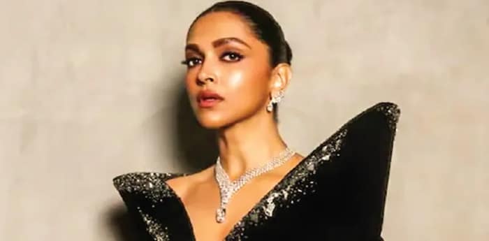 প্যারিস যাত্রা বাতিল