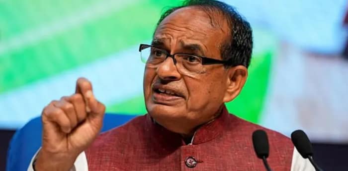 গ্রামোন্নয়ন মন্ত্রকের উপর আলোচনায় সরকার পক্ষকে বেশি সময়, প্রতিবাদ, বিরোধী সাংসদদের শান্ত করার চেষ্টা শিবরাজের