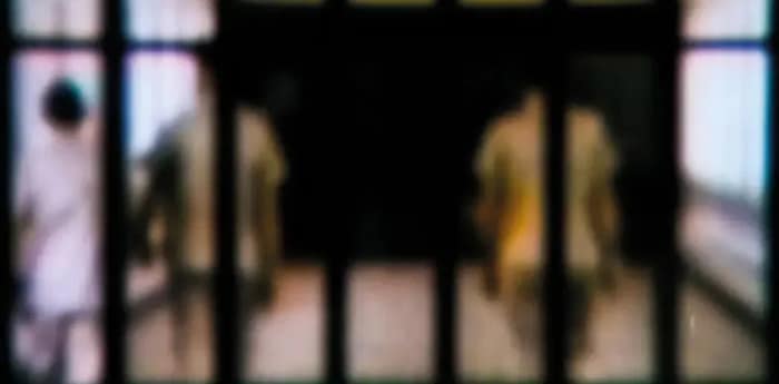 হিলির কর্মতীর্থ ভবন এখন হোল্ডিং সেন্টার?