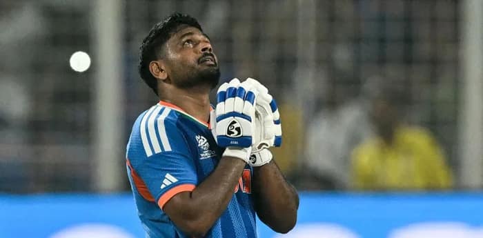 ভেঙে পড়েছিলেন সঞ্জু স্যামসন