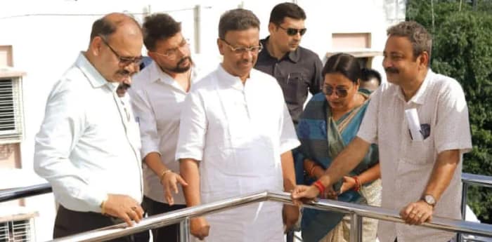 লাগবে আরও ২ মাস, ঢালাই ব্রিজের  জল প্রকল্পের কাজ ঘুরে দেখলেন মেয়র