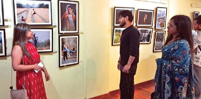 ক্যালকাটা জার্নালিস্টস ক্লাবের ছবি প্রদর্শনী