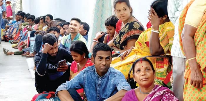 আদৌ ভোট দিতে পারবেন তো! সংশয়ে নাম ‘ডিলিট’ হওয়া বহু ভোটার