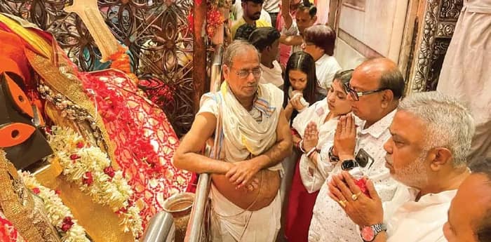 প্রচারে সব দল, জমজমাট শহর