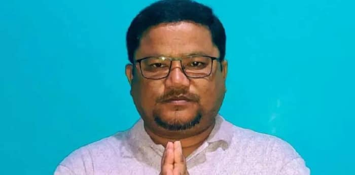 কাজ করেও ‘কলেজ-কাঁটা’ নিয়ে ভোটপ্রচারে সত্যজিত্