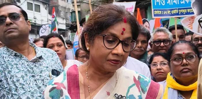 বিডন স্ট্রিটে ভোটপ্রচারে শশী পাঁজা