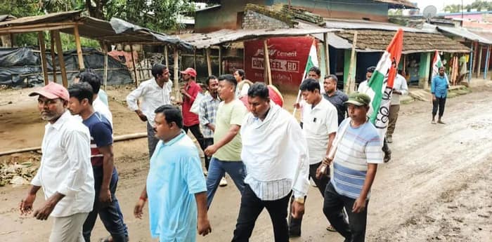 হবিবপুরে বৃষ্টিকে উপেক্ষা করে জোর প্রচার তৃণমূল, বিজেপি ও বাম প্রার্থীর