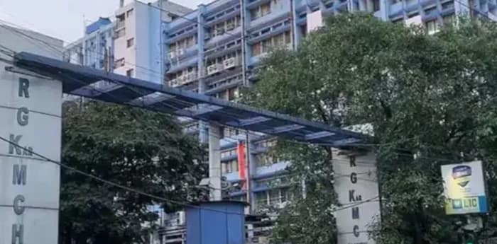 আরজি করে ফের চরম গাফিলতির অভিযোগ, রোগীকে শৌচালয়ে ব্যবহার করতে না দেওয়ায় মৃত্যু