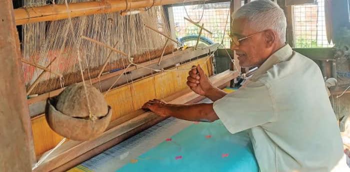 ভাতজাংলা বসাকপাড়ার তাঁতশিল্প রক্ষায় আশ্বাস রাজনৈতিক দলগুলির, ভোটের পরে বাস্তবায়ন নিয়ে সংশয়ে কারিগররা