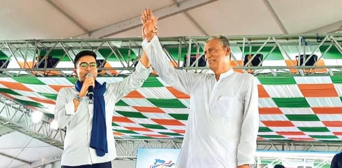 পাথরপ্রতিমার জনসভা থেকে উন্নয়নের  ‘রিপোর্ট কার্ড’ পেশ করলেন অভিষেক