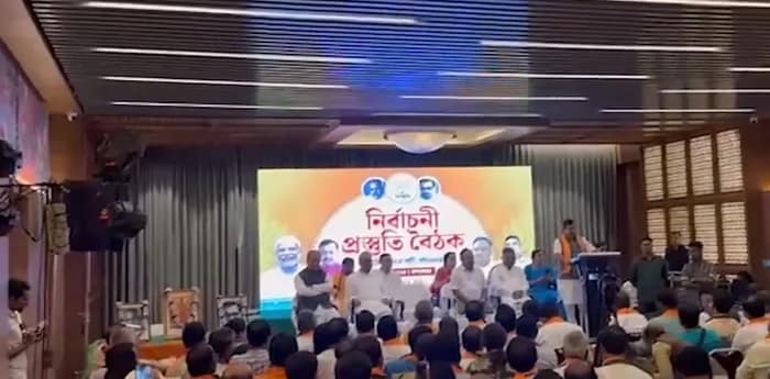ভোটের আগে দলীয় কর্মীদের নিয়ে প্রস্তুতি শিবির করলেন সর্বভারতীয় সভাপতি নীতিন নবীন