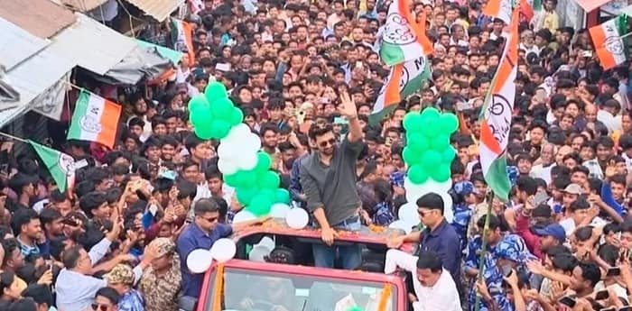 কোচবিহারে তৃণমূলের ভোট প্রচারে এসে জন জোয়ারে ভাসলেন অভিনেতা দেব