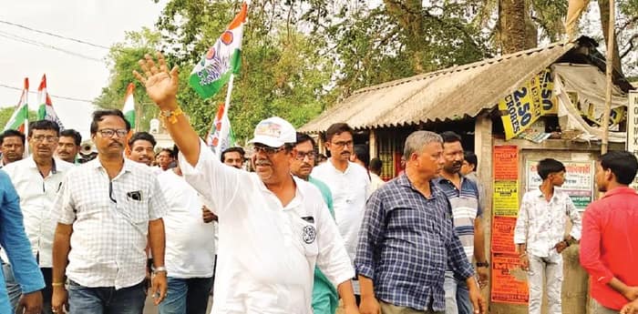 ভোটে বোমা-গুলির লড়াই অতীত মঙ্গলকোটে, সুর বদলে সাড়া পাচ্ছে সিপিএম, শান্তি প্রতিষ্ঠাই অস্ত্র তৃণমূলের