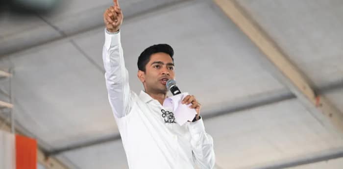 অভিষেক বন্দ্যোপাধ্যায় মুর্শিদাবাদের জলঙ্গীতে জনসভা করার পর মালদার চাঁচল থেকে একটি রোড শো করবেন