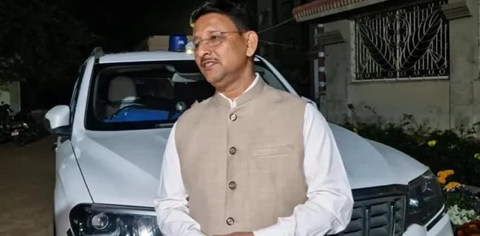 টার্গেট কং-বিজেপির ভোটব্যাঙ্ক, হাসনের বুথে বুথে ‘সার্জিকাল স্ট্রাইক’ কাজলের