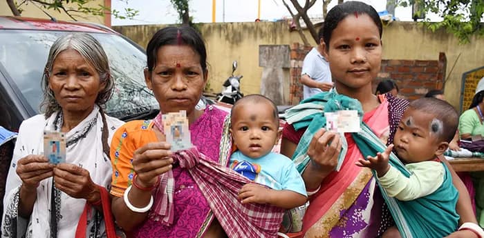 কড়া নিরাপত্তা ঘেরাটোপে ভোটগ্রহণ চলছে অসম-কেরল-পুদুচেরিতে, কামাখ্যা মন্দিরে হিমন্ত