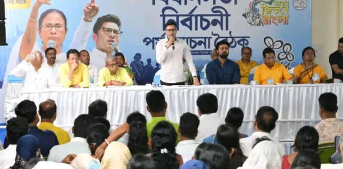 খড়্গপুর পুনরুদ্ধারে জোর অভিষেকের, দিলেন একসঙ্গে চলার বার্তাও