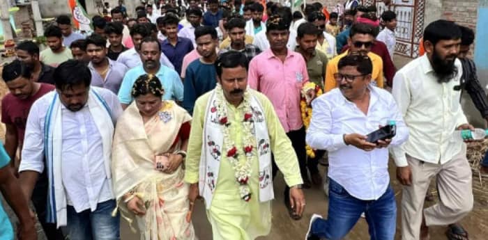 মোদির সভার দিনই পদ্মের শক্ত ঘাঁটিতে প্রচারে  ঝড় তুললেন সিউড়ির তৃণমূল প্রার্থী উজ্জ্বল