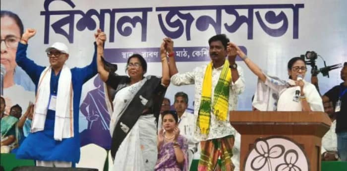 দলে থেকে ভোট কাটার ‘রাজনীতি’ রেয়াত নয়, কেশিয়াড়ির জনসভায় গোষ্ঠীদ্বন্দ্ব রুখতে বার্তা মমতার