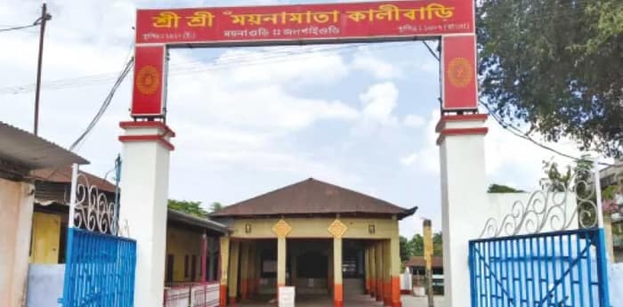 বছরের প্রথমদিনে ময়নামাতা কালীমন্দিরে গণেশের আশিস নেন ভক্তরা