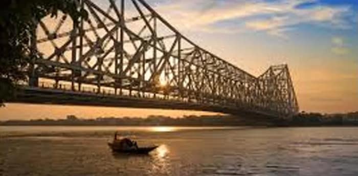 বিক্ষিপ্ত ঝড়-বৃষ্টির সম্ভাবনা থাকলেও, থাকছে গরম ও অস্বস্তির সতর্কতা