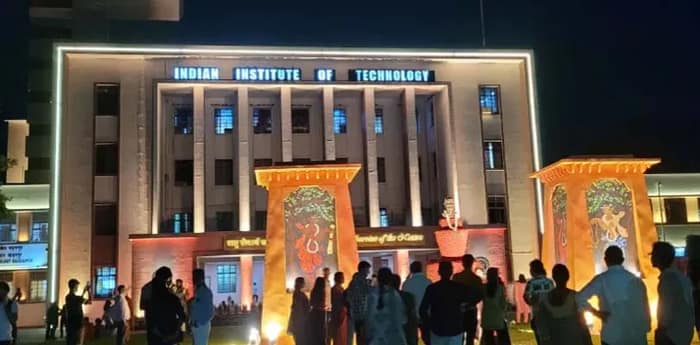 ফের পড়ুয়ার অস্বাভাবিক মৃত্যু, চাঞ্চল্য খড়্গপুর আইআইটিতে
