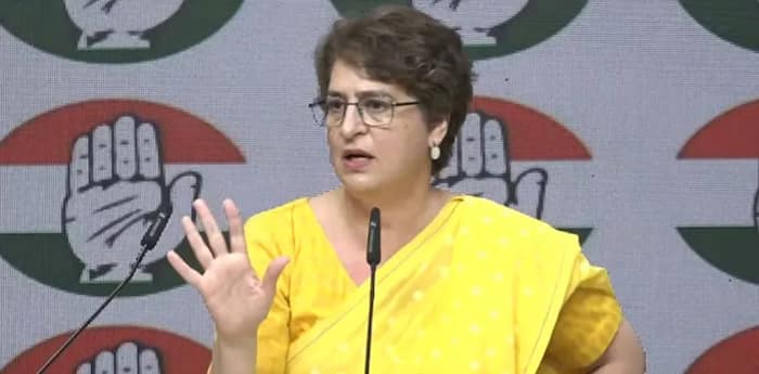 ‘এনডিএ-র জন্য কালো দিন, এই প্রথম ওরা হারল’, লোকসভায় বিতর্কিত মহিলা বিল পাশ না হওয়া নিয়ে মোদি সরকারকে খোঁচা প্রিয়াঙ্কা গান্ধীর