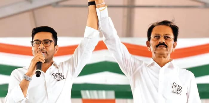 বিদ্যাসাগরের মূর্তি ভাঙে, প্রণাম করে যোগীকে , বড়জোড়ায় বিজেপিকে তুলোধনা অভিষেকের