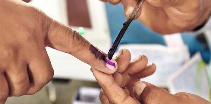 কেন্দ্রীয় বাহিনীর কড়া নজরদারিতে করিমপুর শান্তিতে সম্পন্ন নির্বাচন