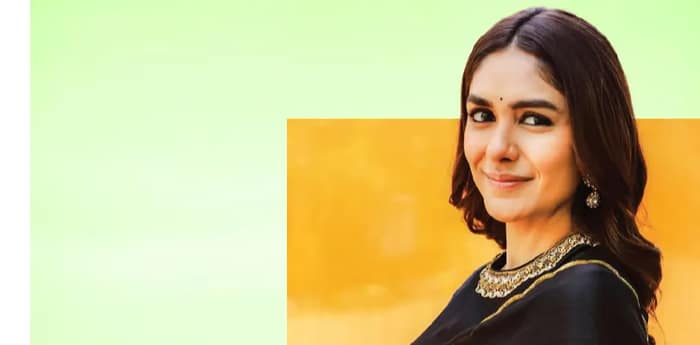 ধনুষের পরিচালনায় ম্রুনাল