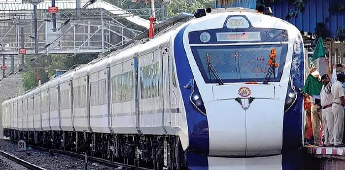 সামার স্পেশাল চালাতে গিয়ে নাজেহাল রেল