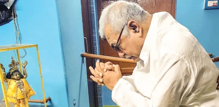 বুড়ো হাড়ে ভেলকি ‘নবদ্বীপের গান্ধী’র শান্তির দূত ইমেজেই এগিয়ে লড়াইয়ে