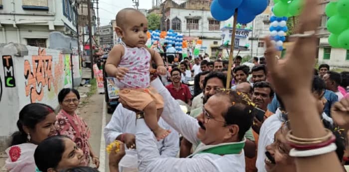 কৌশিকীর তীরে উন্নয়নের হাওয়া ভরসা জোগাচ্ছেন তৃণমূলের টিঙ্কাই