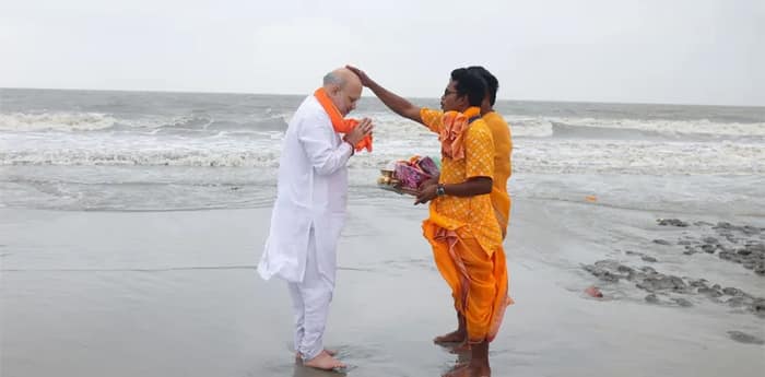 গঙ্গাসাগরে এসেও বার্তা নেই স্বরাষ্ট্রমন্ত্রীর, হতাশ সমর্থকরা
