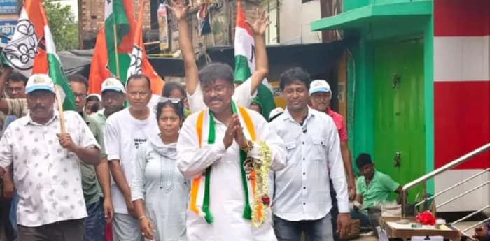 জনসংযোগ ও উন্নয়নে ভর করেই জয়ের  ব্যাপারে আত্মবিশ্বাসী জনগণের বেচারাম