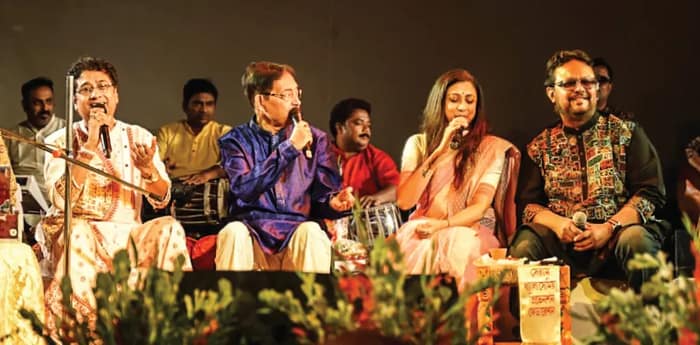 নতুন বছরে অনুষ্ঠান
