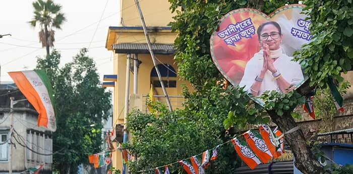 ভাবানীপুর: চতুর্থ রাউন্ড শেষে ৮ হাজার ৪৮২ ভোটে এগিয়ে মমতা বন্দ্যোপাধ্যায়