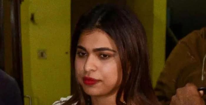 মানিকতলায় সাধন পান্ডের গড় রক্ষায় ব্যর্থ কন্যা শ্রেয়া