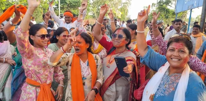 বাঁকুড়াজুড়ে গেরুয়া শিবিরের দাপট ভরাডুবি তৃণমূলের, ১২-০ জয় বিজেপির