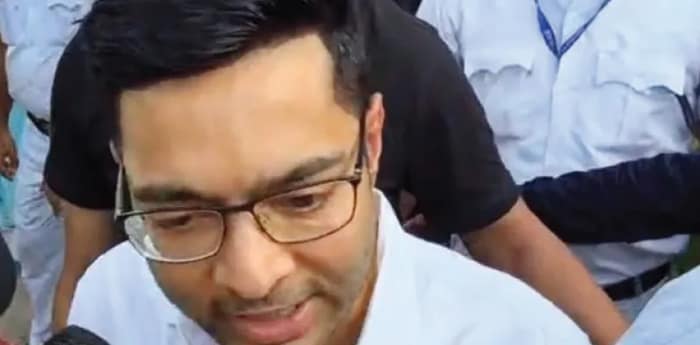 সাতগাছিয়ার কাউন্টিং হলে ‘চোর চোর’ স্লোগান শুনলেন অভিষেক