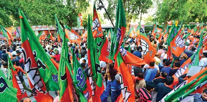 দুই বর্ধমান, বীরভূম ও মুর্শিদাবাদ মিলিয়ে ৫ বিধায়ক পেতে পারেন গুরুত্বপূর্ণ দপ্তর, মন্ত্রিসভা গঠনে ভারসাম্য বজায় রাখতে চায় বিজেপি