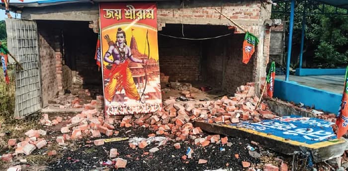 অত্যাচার করলে ব্যবস্থা, সোশ্যাল মিডিয়ায় ফোন নম্বর দিয়ে আশ্বাস বনগাঁর বিধায়কের
